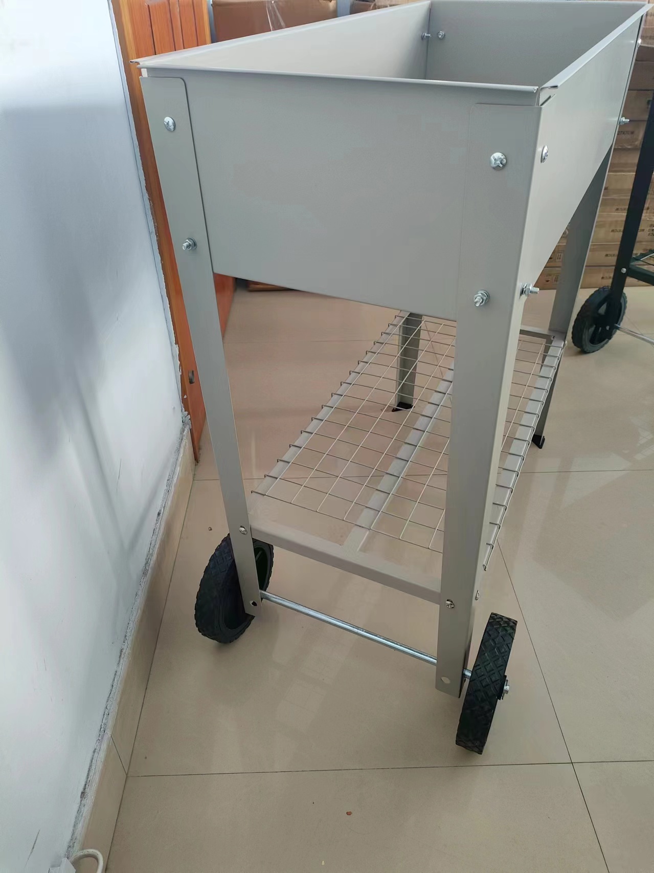 Aveyas Mobile Metal Raised Garden Bed Cart