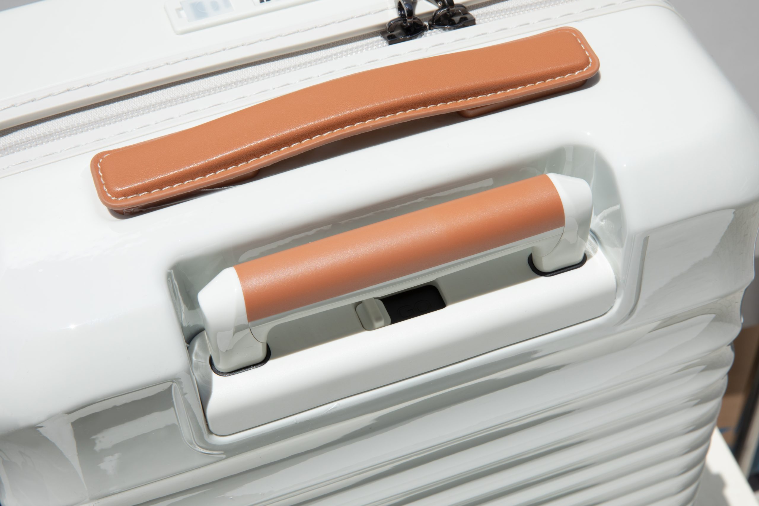 28" Carry on Luggage