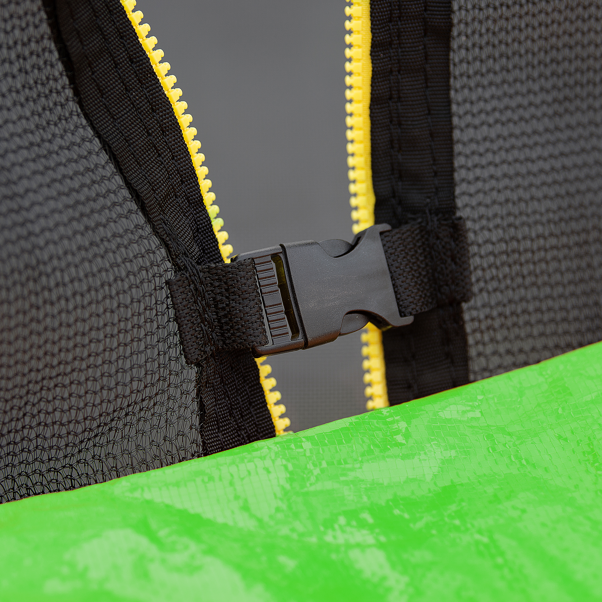 16FT Trampoline with Basketball Hoop pump and Ladder