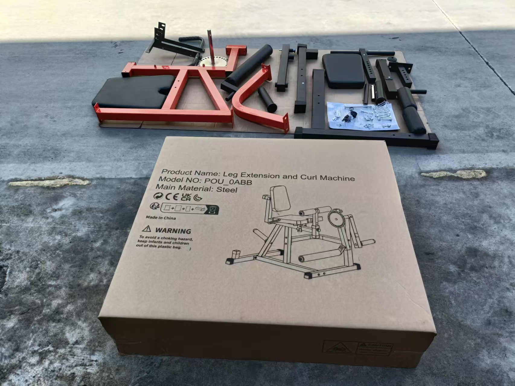 Adjustable Leg Extension and Curl Machine